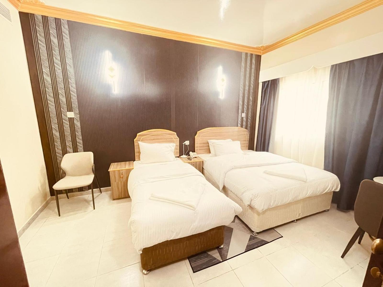 Galaxy Star Hotel Дубай Экстерьер фото