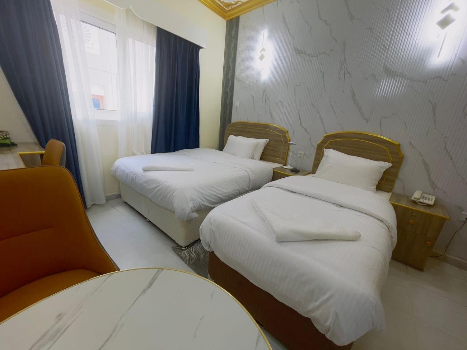 Galaxy Star Hotel Дубай Экстерьер фото