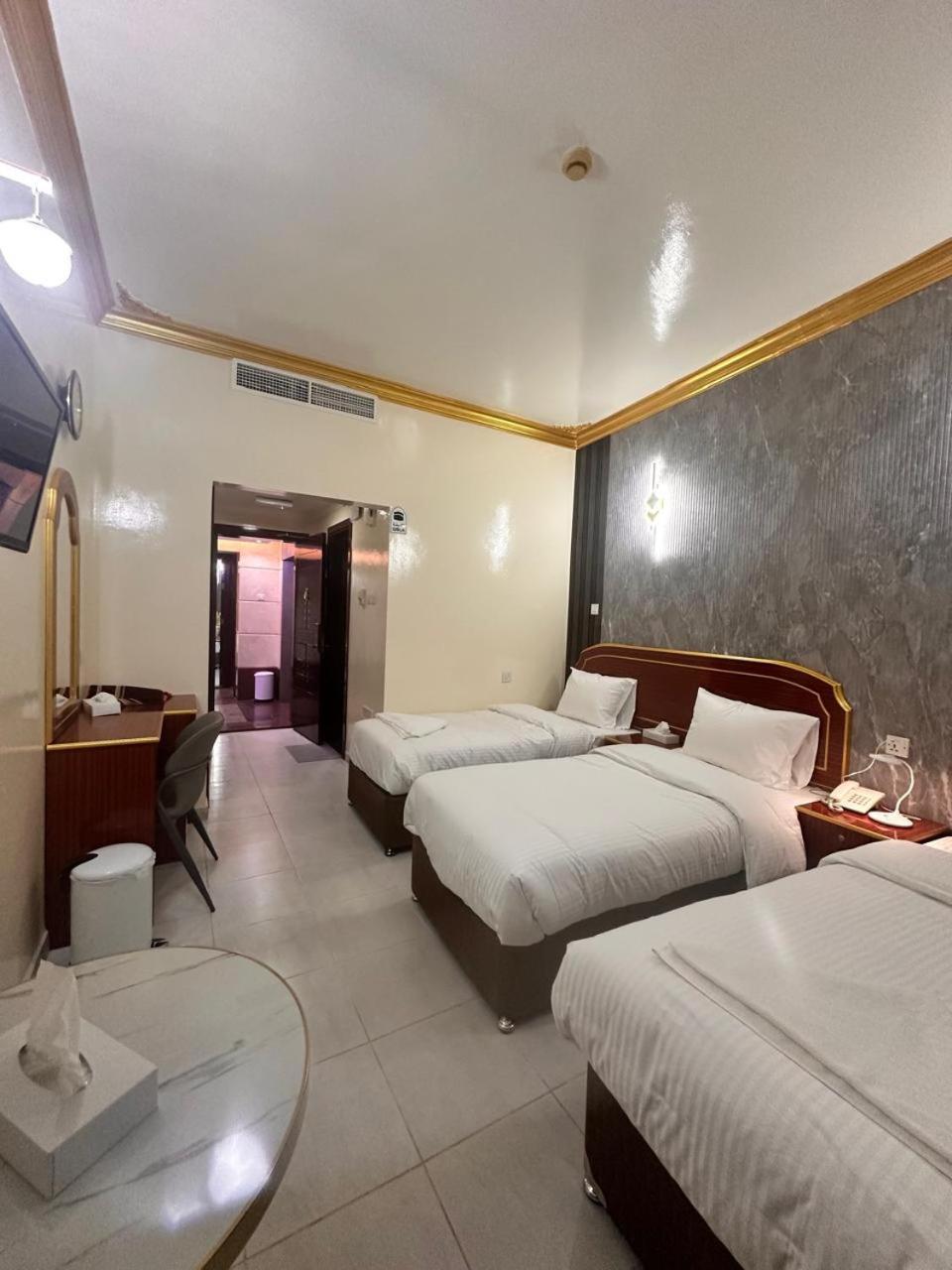 Galaxy Star Hotel Дубай Экстерьер фото